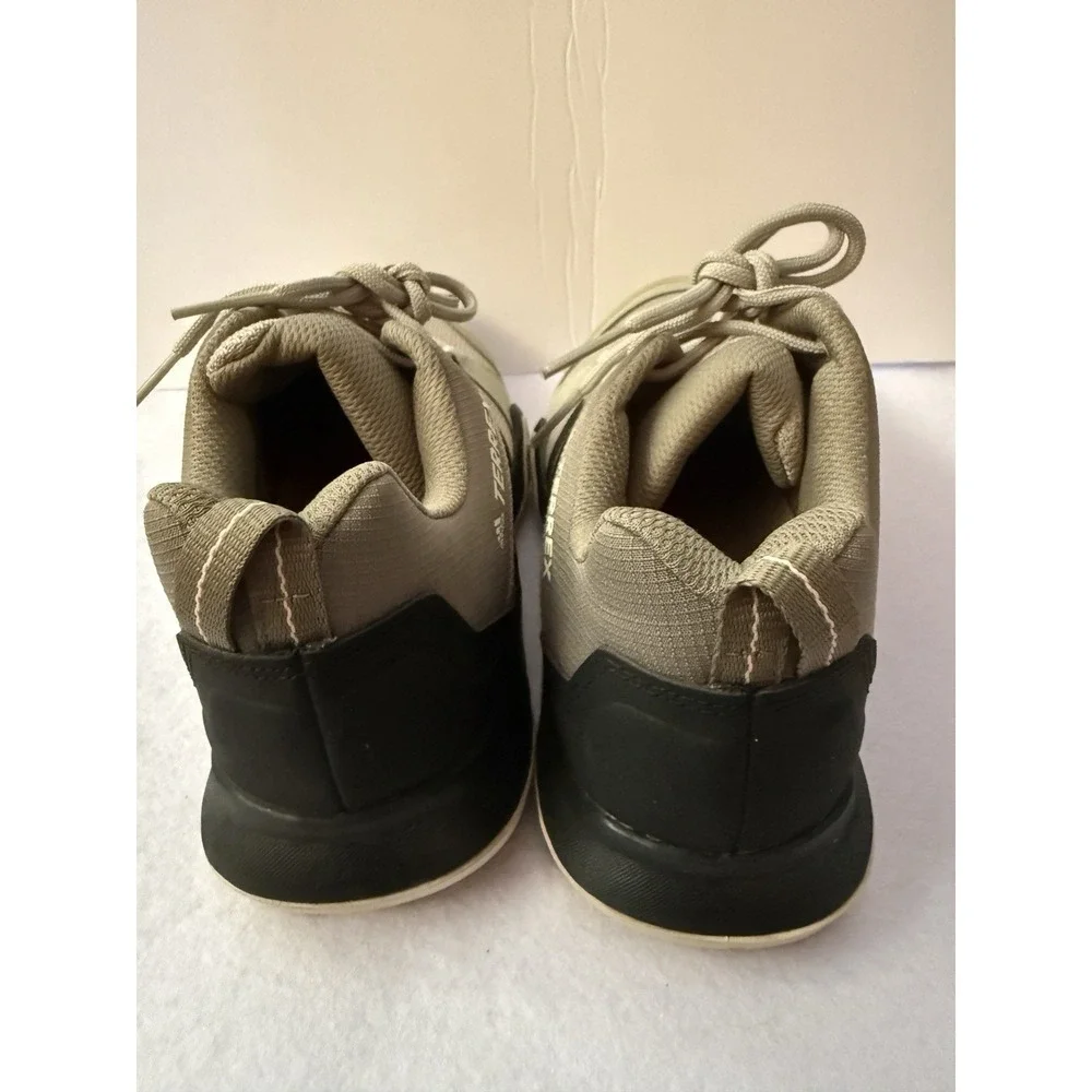 Adidas Terrex AX3 Womens Hiking Trail Running Shoes Size 7.5 Continental BC0568
